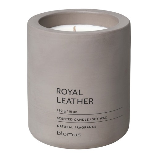 Lumânare parfumată din ceară de soia timp de ardere 55 h Fraga: Royal Leather – Blomus