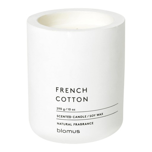 Lumânare parfumată din ceară de soia timp de ardere 55 h Fraga: French Cotton – Blomus